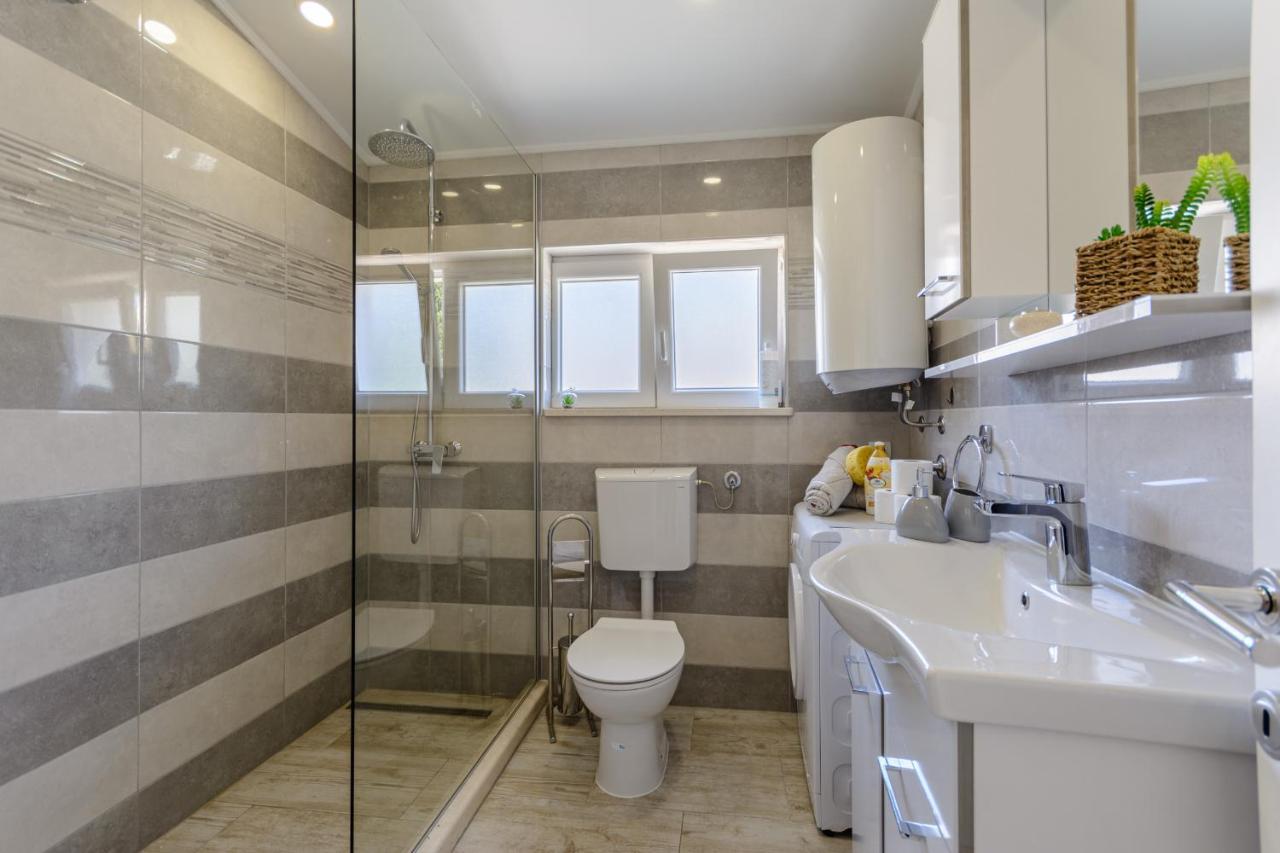 Apartment Darka 2 Sumartin Ngoại thất bức ảnh